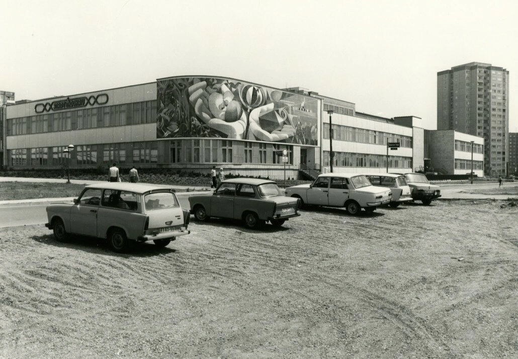 The Relationship of Man to Nature and Technology